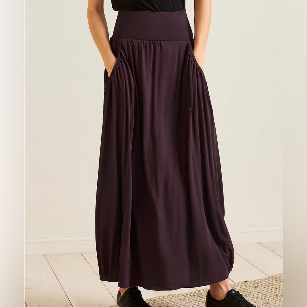 Gsrnet Hill pull on skirt